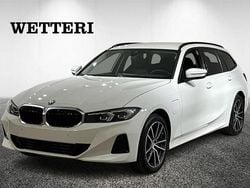 Uusi 2025 BMW 330e Farmari | 57 290 €