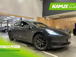 Käytetty 2019 Tesla Model 3 Sedan | 24 890 € (Hieman kallis)