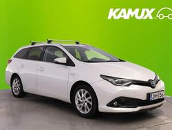Valkoinen Käytetty 2018 Toyota Auris Touring Sports Active Farmari | 10 790 € (Perustarjous)