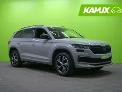 Hopea / harmaa Käytetty 2022 Skoda Kodiaq SportLine Katumaasturi | 34 690 € (Perustarjous)