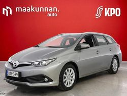 Harmaa Käytetty 2015 Toyota Auris Touring Sports Multidrive S Farmari | 16 950 € (Perustarjous)