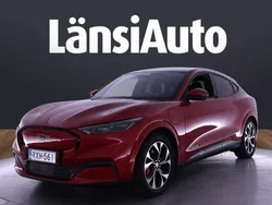Käytetty 2021 Ford Mustang Mach-E Katumaasturi | 36 590 € (Hyvä tarjous)