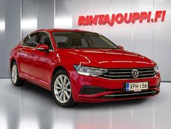 Punainen Käytetty 2020 VW Passat Style Sedan | 21 800 € (Perustarjous)