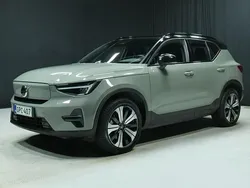 Käytetty 2023 Volvo XC40 Core Katumaasturi | 32 500 € (Perustarjous)