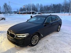 Musta Käytetty 2021 BMW 530e Farmari | 27 700 € (Perustarjous)