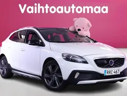 Käytetty 2013 Volvo V40 CC Summum Farmari | 22 790 €
