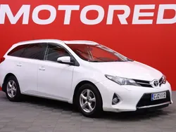 Käytetty 2015 Toyota Auris Touring Sports Multidrive S Farmari | 7 890 € (Hyvä tarjous)