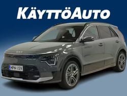 Vihreä Käytetty 2023 Kia e-Niro Premium Katumaasturi | 48 900 €