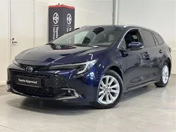 Sininen Käytetty 2024 Toyota Corolla Edition Farmari | 31 750 € (Perustarjous)
