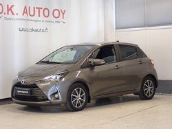 Harmaa Käytetty 2019 Toyota Yaris Multidrive S Viistoperä | 16 700 € (Perustarjous)