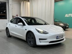 Käytetty 2021 Tesla Model 3 Standard Range Sedan | 23 990 € (Perustarjous)