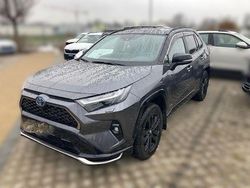 Harmaa Käytetty 2025 Toyota RAV4 Premium Katumaasturi | 54 980 € (Hieman kallis)