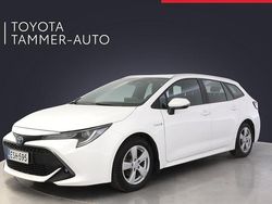 Valkoinen Käytetty 2020 Toyota Corolla Active Farmari | 21 480 € (Perustarjous)