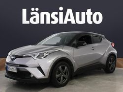 Harmaa Käytetty 2017 Toyota C-HR Style Katumaasturi | 18 750 € (Perustarjous)