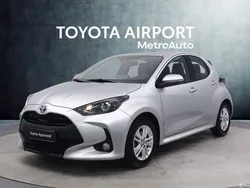 Hopea Käytetty 2024 Toyota Yaris Active Viistoperä | 23 490 € (Hieman kallis)