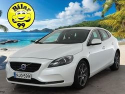 Käytetty 2015 Volvo V40 Ocean Race Viistoperä | 15 800 € (Perustarjous)