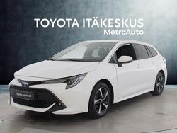 Valkoinen Käytetty 2023 Toyota Corolla Edition Farmari | 27 590 € (Perustarjous)