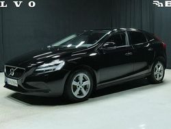 Musta Käytetty 2019 Volvo V40 Business Edition Viistoperä | 18 800 € (Perustarjous)