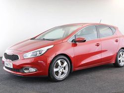 Punainen Käytetty 2014 Kia Ceed FIFA World Cup Edition Viistoperä | 9 450 € (Perustarjous)