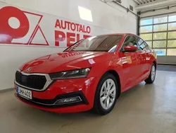 Punainen Käytetty 2021 Skoda Octavia Style Sedan | 23 990 € (Kallis)