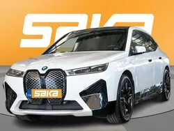 Käytetty 2023 BMW iX Comfort Edition Katumaasturi | 66 800 € (Supertarjous)