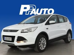 Valkoinen Käytetty 2016 Ford Kuga Titanium Katumaasturi | 15 690 € (Hyvä tarjous)