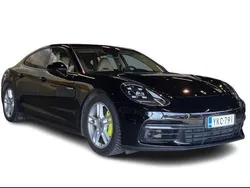 Musta Käytetty 2018 Porsche Panamera 4 Sedan | 59 800 € (Supertarjous)