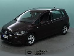 Musta Käytetty 2017 VW Golf Sportsvan Comfortline Tila-auto | 17 490 € (Perustarjous)