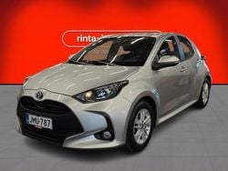 Hopea Käytetty 2022 Toyota Yaris Hybrid Active Viistoperä | 17 880 € (Hyvä tarjous)