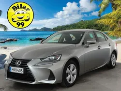 Käytetty 2018 Lexus IS300h Sedan | 22 650 € (Perustarjous)