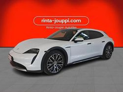 Valkoinen Käytetty 2022 Porsche Taycan Cross Turismo Sedan | 63 800 € (Supertarjous)