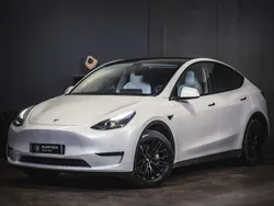 Käytetty 2021 Tesla Model Y Long Range Katumaasturi | 38 900 € (Kallis)