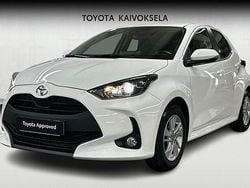 Bianco Usata 2024 Toyota Yaris Multidrive S Due volumi | 22 990 € (Buon prezzo)