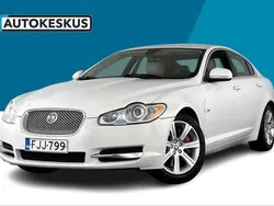 Valkoinen Käytetty 2010 Jaguar XF Luxury Sedan | 9 900 €
