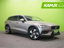 Käytetty 2021 Volvo V60 CC Farmari | 30 450 € (Perustarjous)