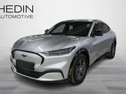 Käytetty 2022 Ford Mustang Mach-E Katumaasturi | 31 900 € (Supertarjous)