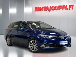 Käytetty 2015 Toyota Auris Touring Sports Active Farmari | 11 800 € (Hyvä tarjous)