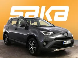 Käytetty 2016 Toyota RAV4 Active Katumaasturi | 14 490 € (Perustarjous)