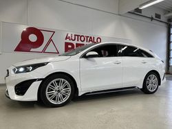 Valkoinen Käytetty 2023 Kia ProCeed GT-Line Viistoperä | 27 890 € (Hieman kallis)