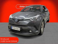 Käytetty 2017 Toyota C-HR Premium Katumaasturi | 19 890 € (Perustarjous)