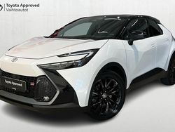 Valkoinen Käytetty 2024 Toyota C-HR Sport Katumaasturi | 42 500 €