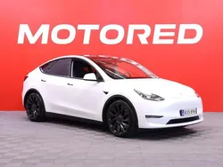 Käytetty 2022 Tesla Model Y Performance Katumaasturi | 37 790 € (Perustarjous)