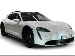 Käytetty 2021 Porsche Taycan Cross Turismo Farmari | 89 800 €