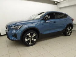 Sininen Käytetty 2023 Volvo EC40 Plus Katumaasturi | 49 900 €