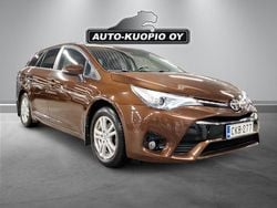 Ruskea Käytetty 2016 Toyota Avensis Multidrive S Farmari | 17 750 € (Perustarjous)