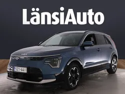 Sininen Käytetty 2023 Kia e-Niro 2 Katumaasturi | 30 980 € (Hieman kallis)