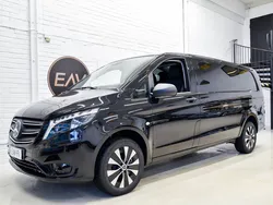 Musta Uusi 2024 Mercedes Vito Edition Tila-auto | 68 800 €