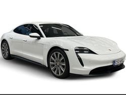 Käytetty 2022 Porsche Taycan Sedan | 58 880 €