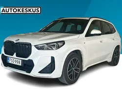 Valkoinen Käytetty 2023 BMW iX1 M Sport Katumaasturi | 39 990 € (Hyvä tarjous)