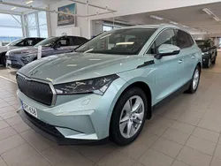 Vihreä Käytetty 2022 Skoda Enyaq iV Katumaasturi | 34 900 € (Perustarjous)
